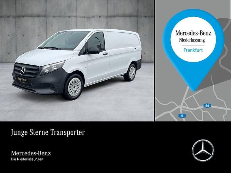 Weiß Gebraucht 2024 Mercedes Vito Van / Kleinbus | 39.258 € - Bild 1/4
