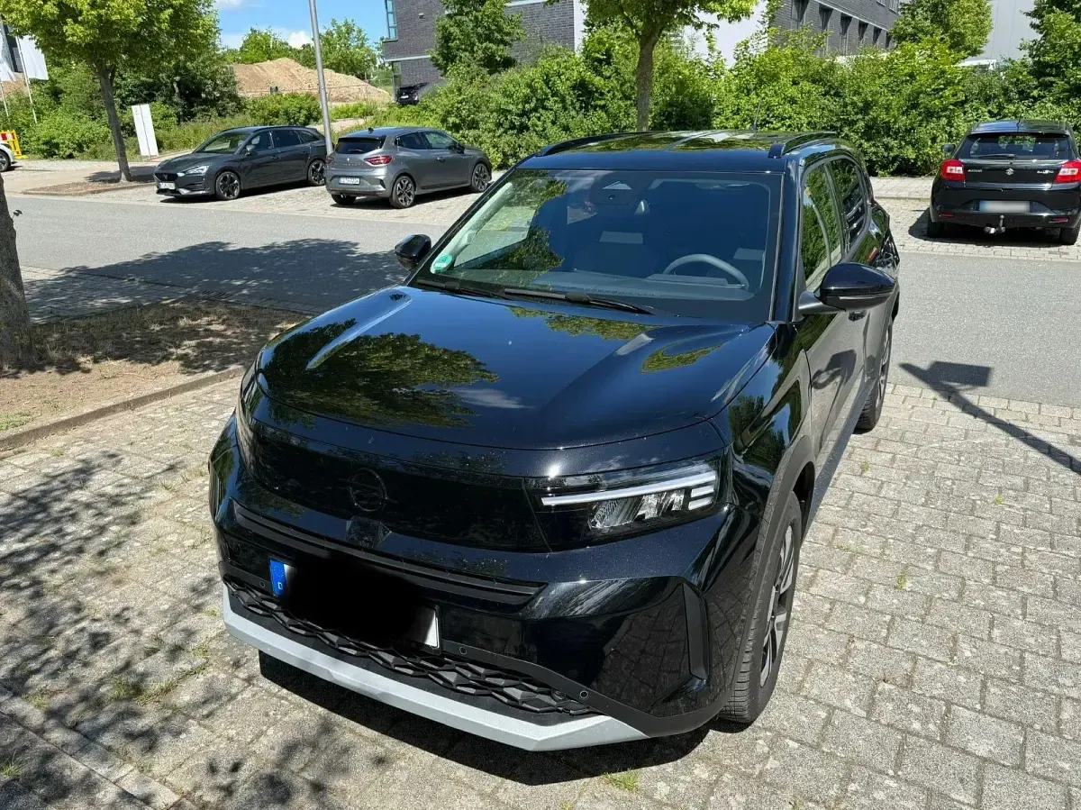 Gebraucht Opel Frontera 145 PS (106 kW) 2025 Schwarz SUV