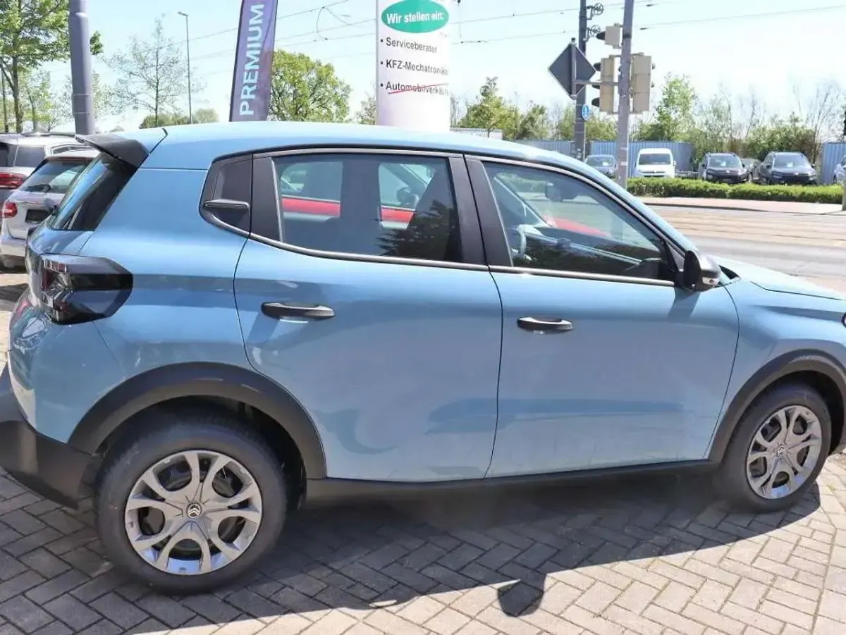 Neu Citroën C3 101 PS (74 kW) 2026 Montecarloblau SUV