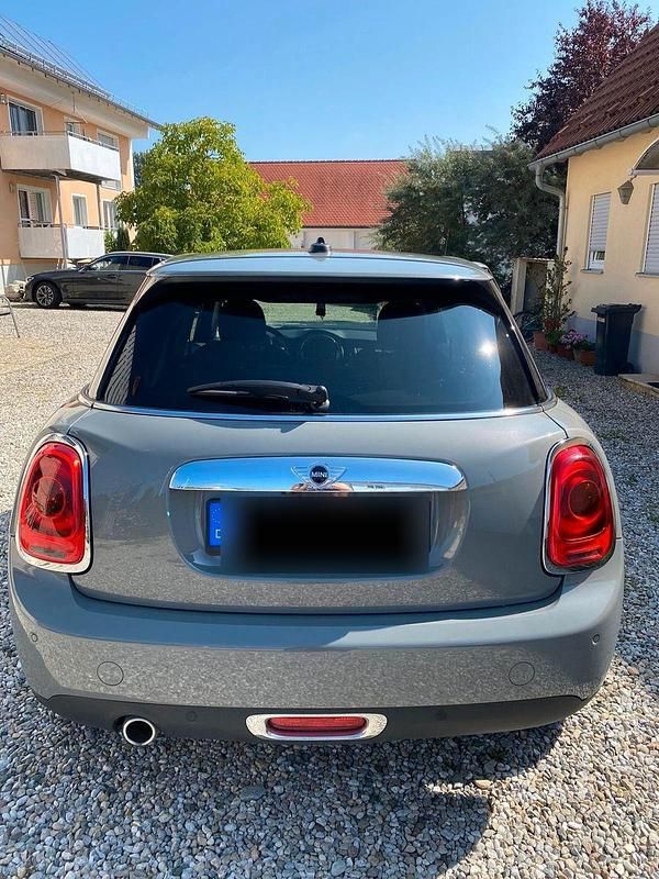 Occasion Mini Cooper D 116 ch (85 kW) 2018 Gris Citadine