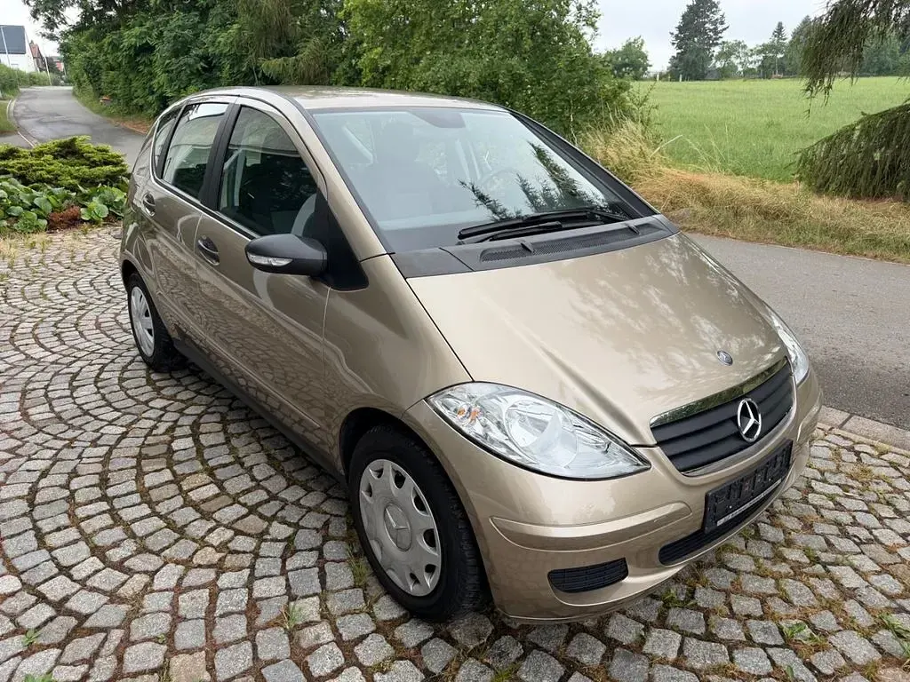 Gebraucht Mercedes A150 95 PS (69 kW) 2006 Gold Limousine