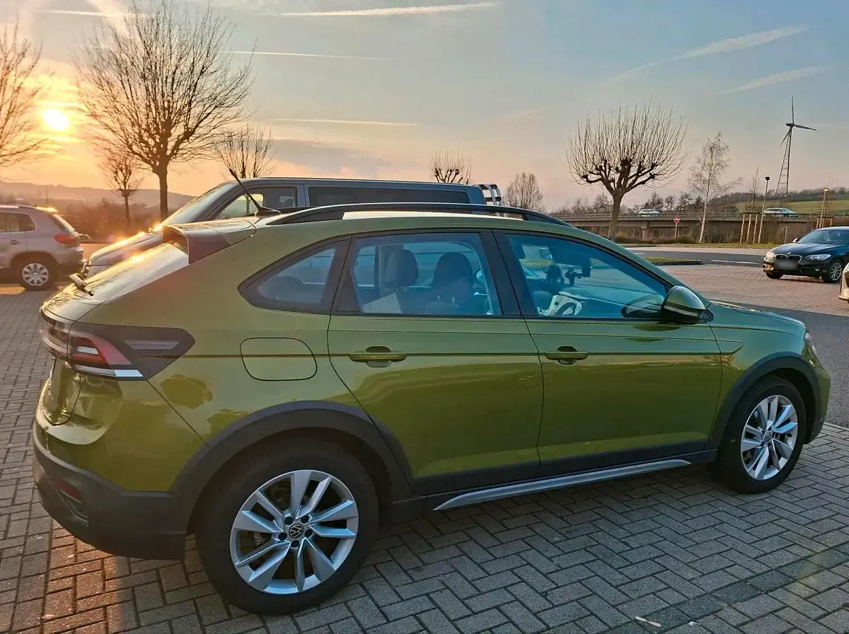 Gebraucht VW Taigo 116 PS (85 kW) 2024 Grün SUV