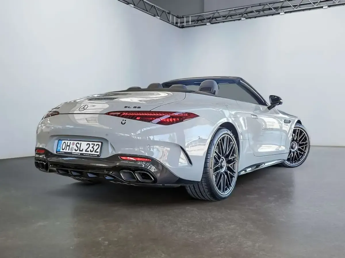 Gebraucht Mercedes SL55 AMG AMG 476 PS (350 kW) 2026 Grau Cabrio