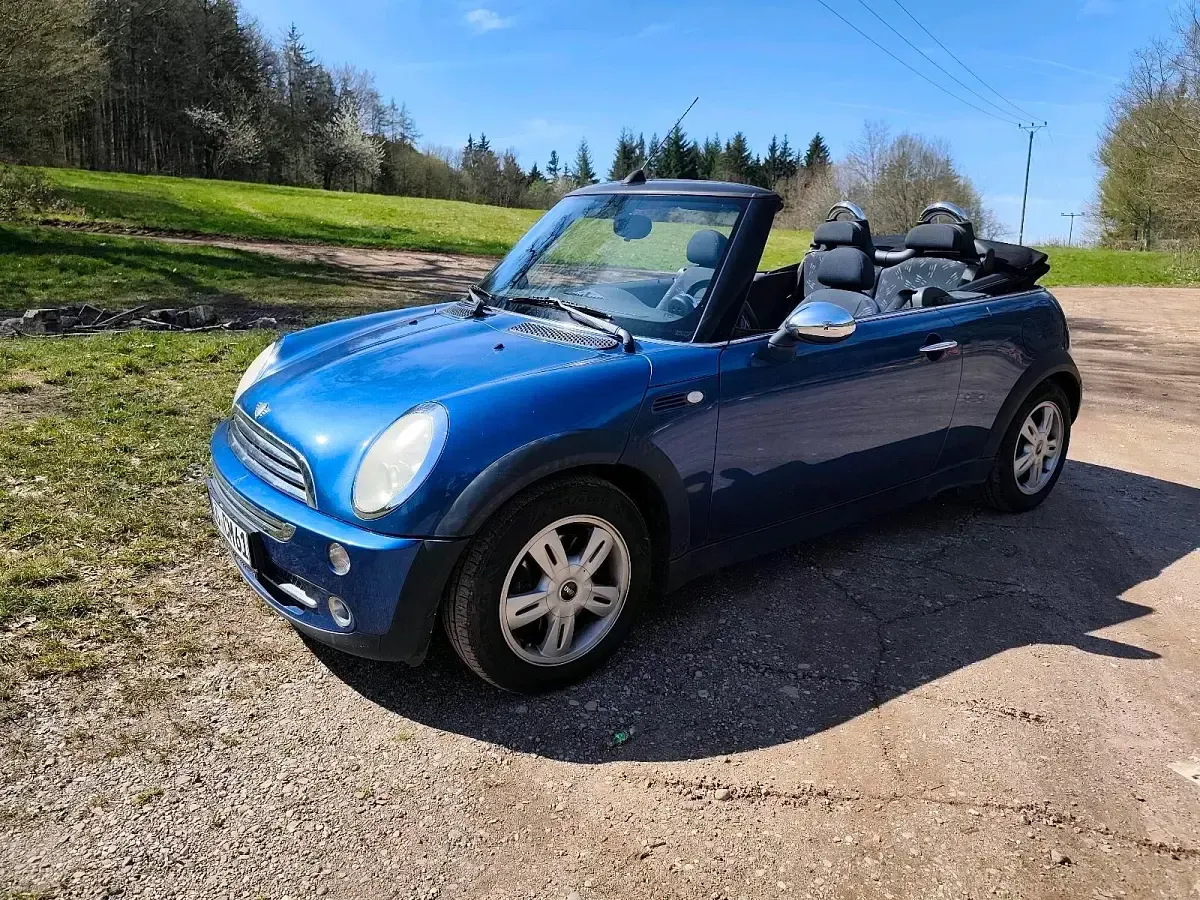 Second-hand Mini One Cabriolet 90 CP (66 kW) 2007 Albastru Cabrio