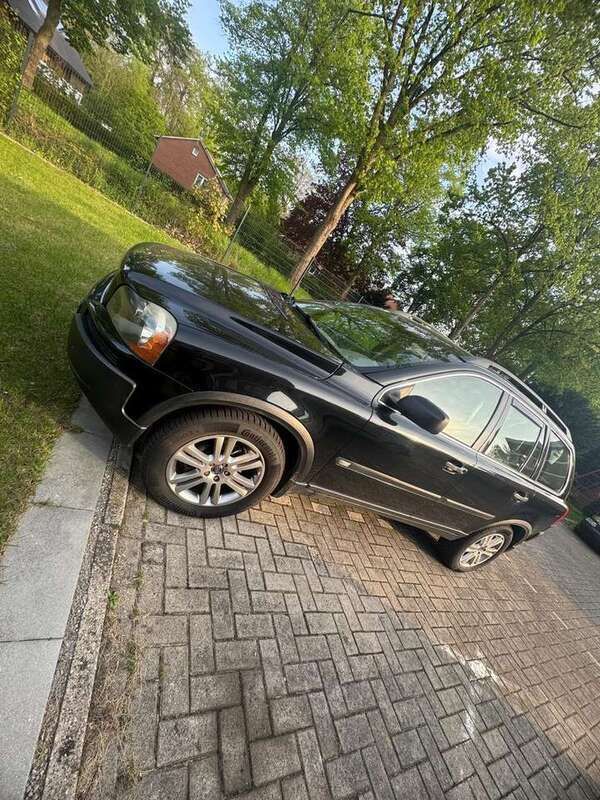 Gebraucht 2003 Volvo XC90 Comfort SUV | 7.000 € (Teuer) - Bild 1/4