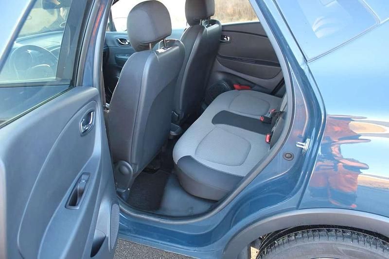 Gebraucht Renault Captur 90 PS (66 kW) 2017 Blau SUV