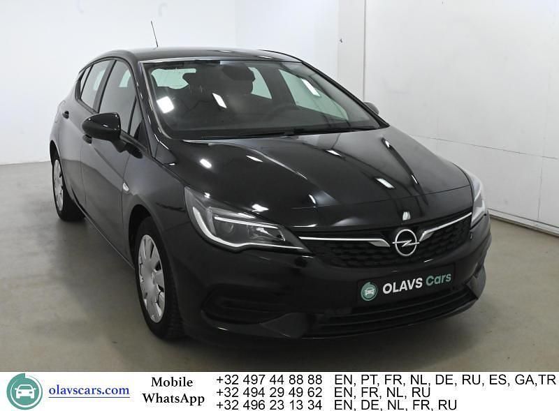 Gebraucht Opel Astra 105 PS (77 kW) 2020 Schwarz Limousine