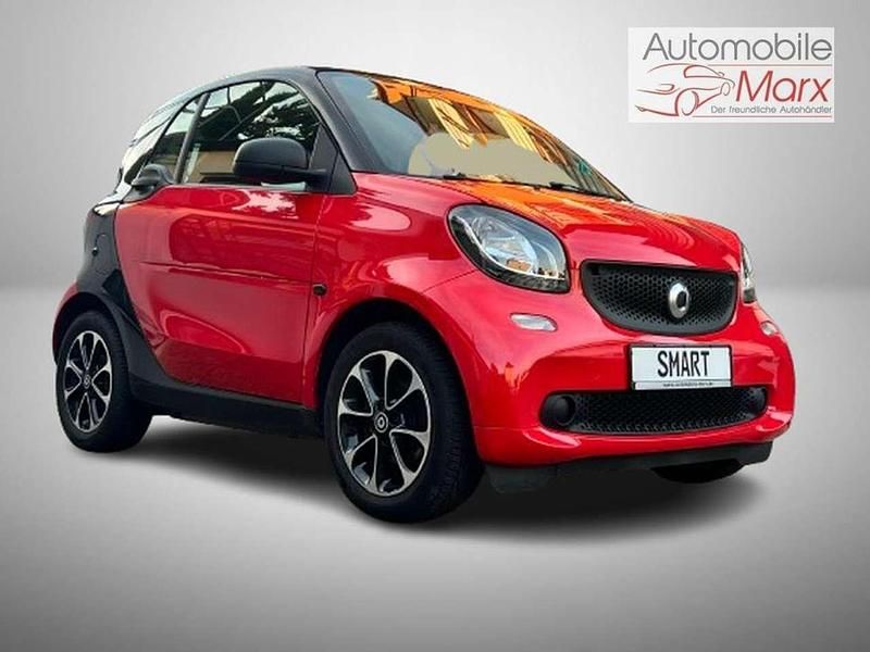 Rot/schwarz Gebraucht 2017 Smart ForTwo Coupé Coupé | 10.499 € (Etwas zu teuer) - Bild 1/4