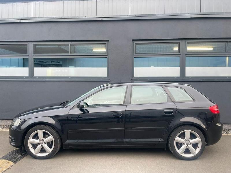 Gebraucht Audi A3 Ambition 140 PS (102 kW) 2010 Schwarz Kleinwagen