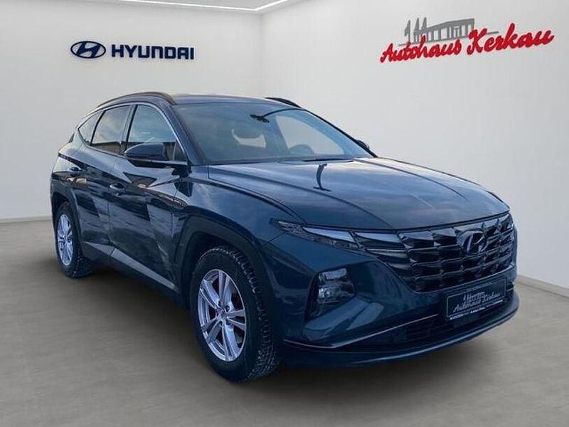 Gebraucht Hyundai Tucson Trend 179 PS (131 kW) 2020 Teal blue (metallic) SUV
