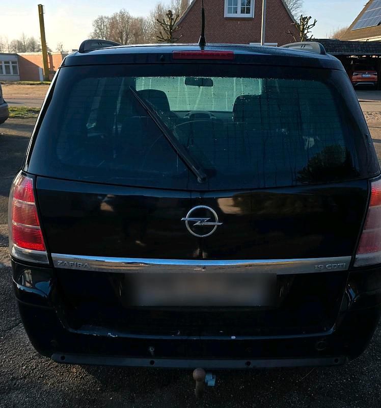 Gebraucht Opel Zafira 125 PS (91 kW) 2006 Schwarz Van / Kleinbus