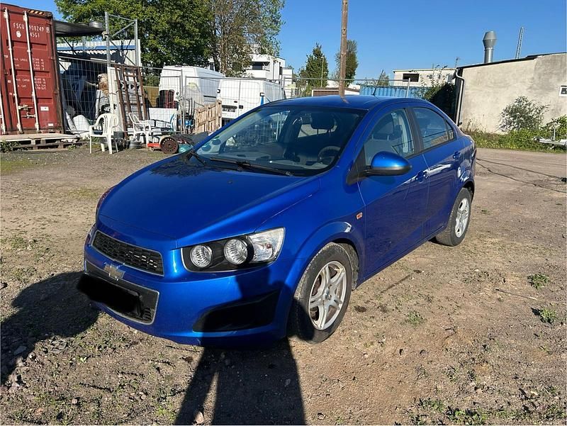 Second-hand Chevrolet Aveo 85 CP (62 kW) 2012 Albastru Berlinǎ