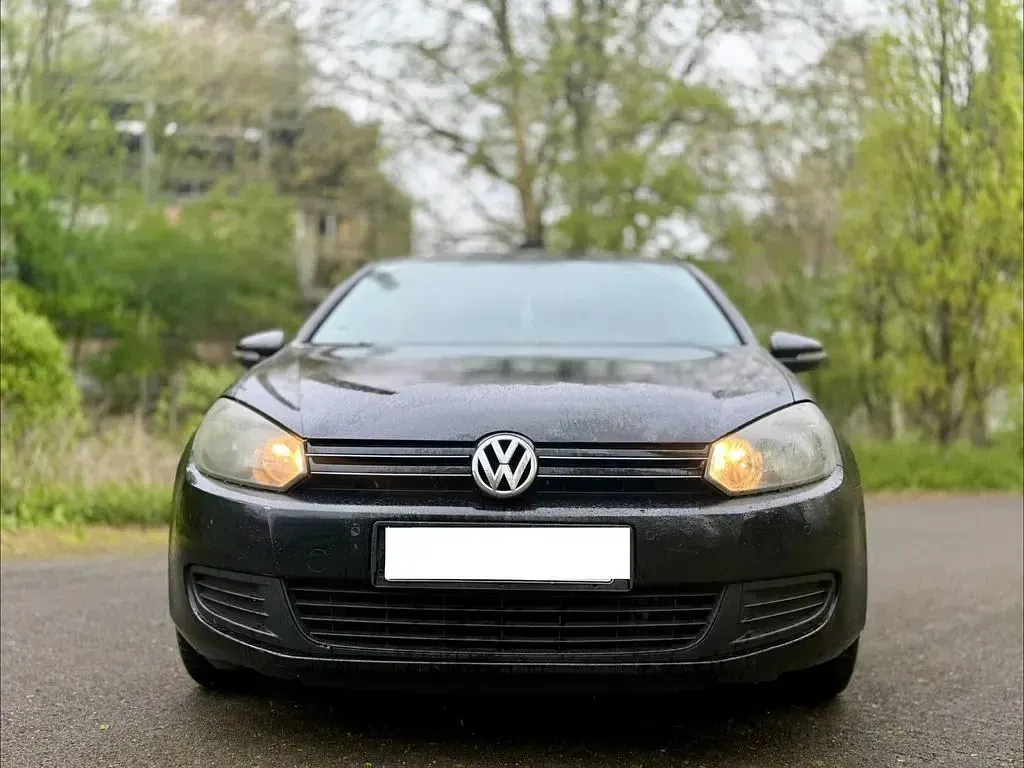 Gebraucht VW Golf VI 110 PS (80 kW) 2008 Schwarz Kleinwagen