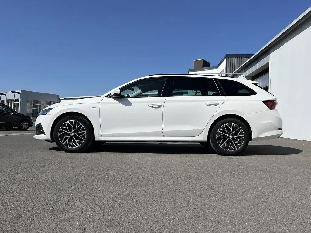 Brugt Skoda Octavia 150 HK (110 kW) 2021 Hvid Stationcar
