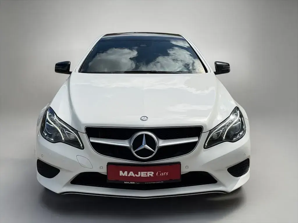 Gebraucht Mercedes E200 184 PS (135 kW) 2014 Weiß Coupé