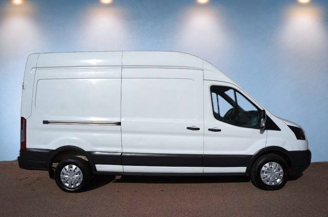 Gebraucht Ford Transit 105 PS (77 kW) 2016 Weiß Van / Kleinbus