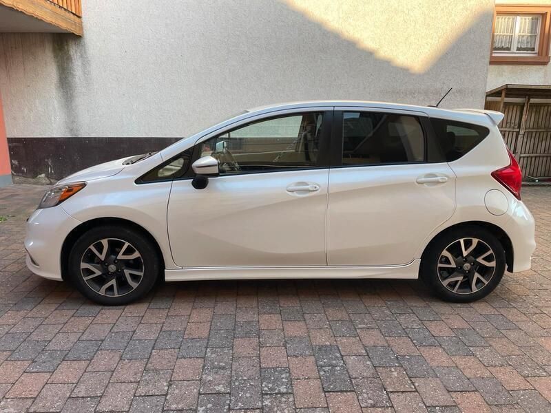 Weiß Gebraucht 2015 Nissan Note Van / Kleinbus | 8.900 € - Bild 1/4