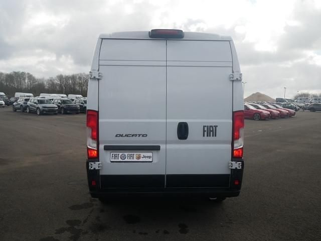 Gebraucht Fiat Ducato 140 PS (102 kW) 2024 Ducato weiss Van