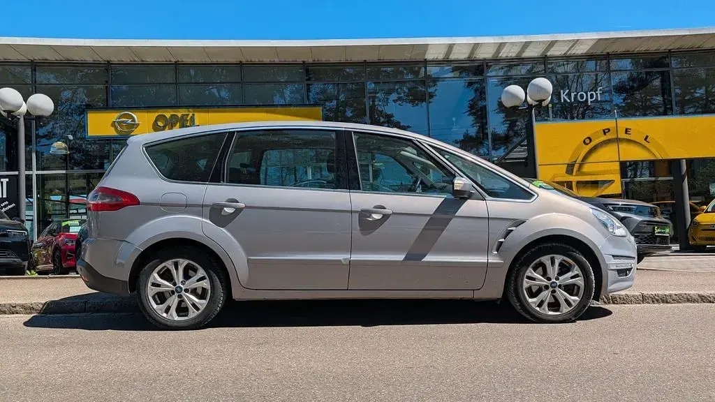 Second-hand Ford S-MAX Titanium 140 CP (102 kW) 2010 Gri Monovolum