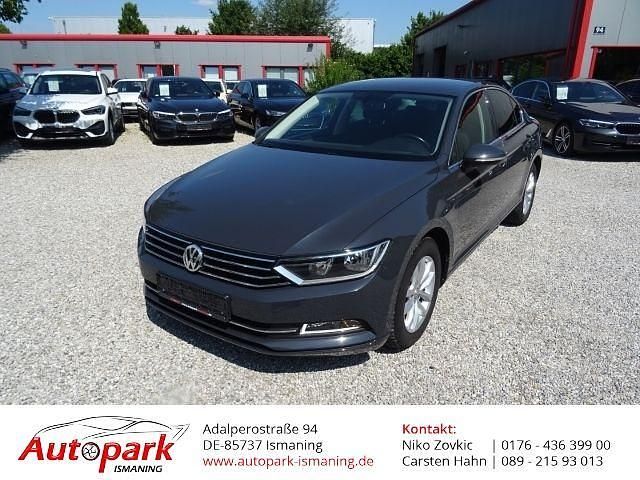 Uranograu Gebraucht 2015 VW Passat Comfortline Limousine | 16.990 € (Etwas zu teuer) - Bild 1/4