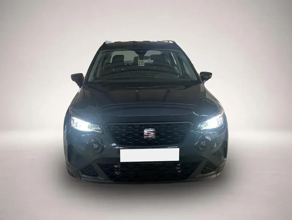 Gebraucht Seat Arona Style 110 PS (80 kW) 2025 Manufacturer SUV