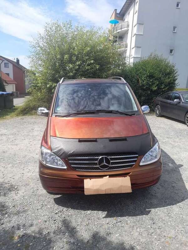 Rot Gebraucht 2007 Mercedes Viano Van / Kleinbus | 10.499 € (Guter Preis) - Bild 1/4
