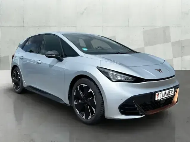 Gebraucht Cupra Born e-Boost 169 kW (231 PS) 2025 Silber Kleinwagen