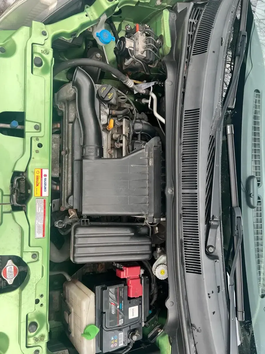 Gebraucht Suzuki Splash 86 PS (63 kW) 2009 Grün Kleinwagen