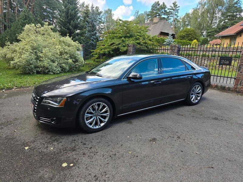 Schwarz Gebraucht 2012 Audi A8L Limousine | 23.999 € (Etwas zu teuer) - Bild 1/4