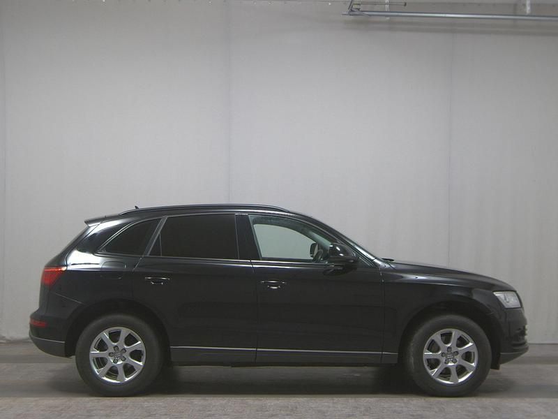 Brillantschwarz Gebraucht 2014 Audi Q5 Design SUV | 9.990 € (Fairer Preis) - Bild 1/4