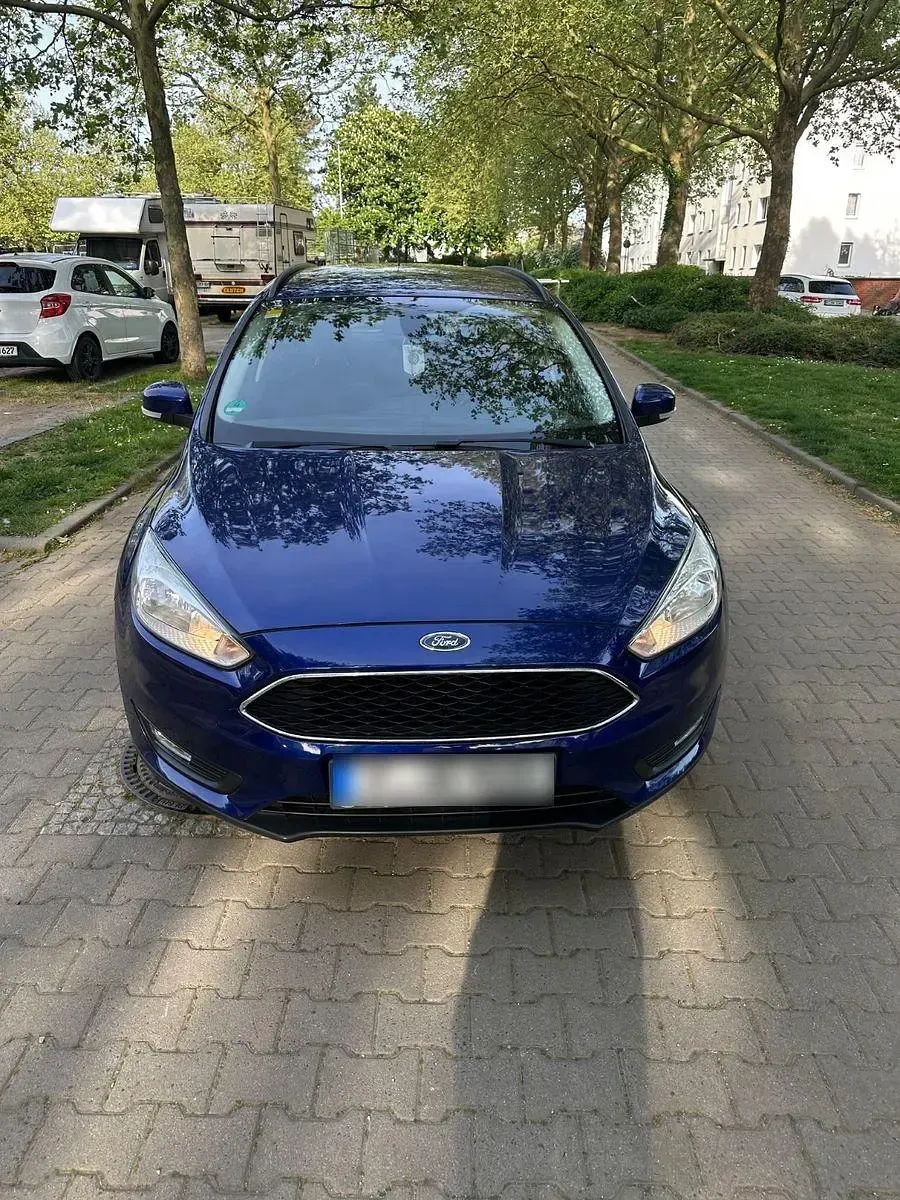 Gebraucht Ford Focus 120 PS (88 kW) 2016 Blau Kombi
