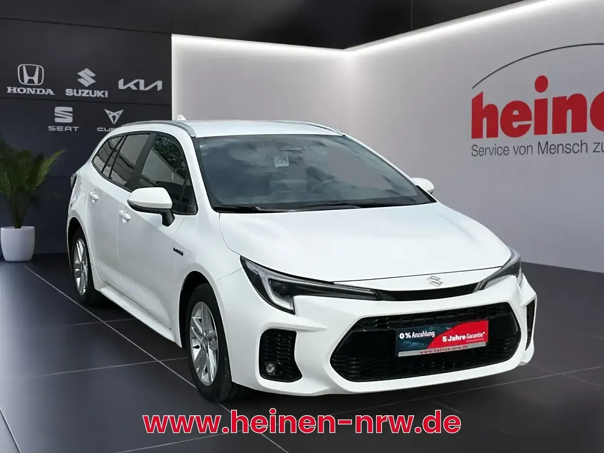 Gebraucht Suzuki Swace Comfort+ 140 PS (102 kW) 2025 Weiss Kombi