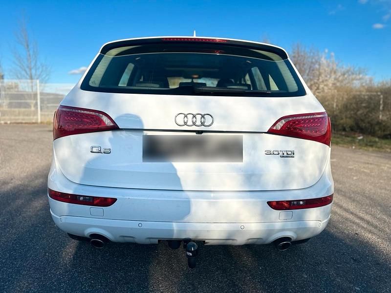 Gebraucht Audi Q5 240 PS (176 kW) 2009 Weiß SUV