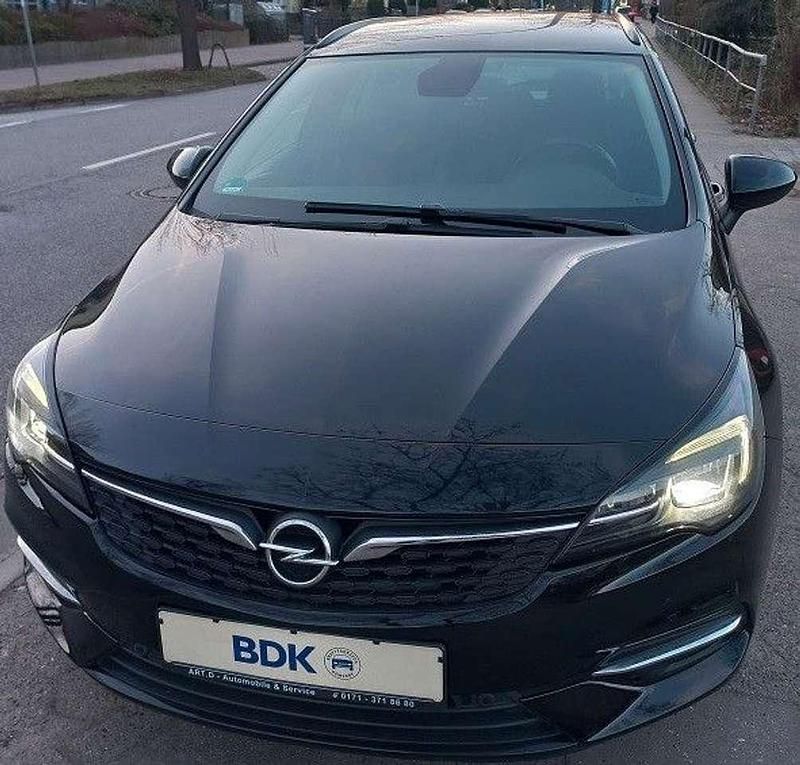Gebraucht Opel Astra 122 PS (89 kW) 2021 Schwarz Kombi