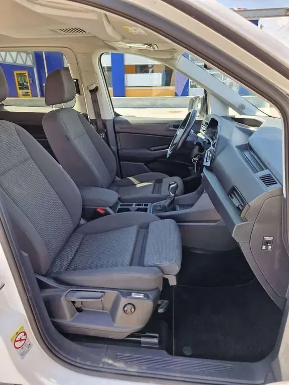 Gebraucht VW Caddy 114 PS (83 kW) 2022 Weiß Van / Kleinbus