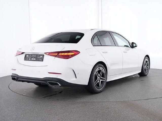 Gebraucht Mercedes C220 AMG line 200 PS (147 kW) 2023 Polarweiss  unilack Limousine