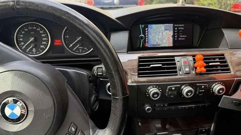 Gebraucht BMW 520 177 PS (130 kW) 2010 Kombi