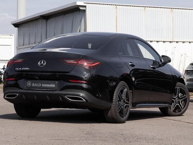 Gebraucht Mercedes CLA250e Premium 163 PS (119 kW) 2024 Othercolor Limousine