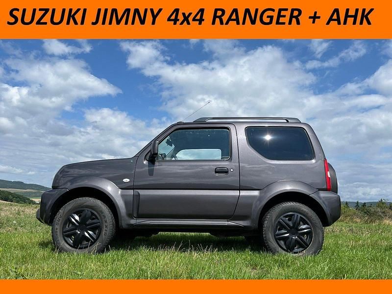 Grau Gebraucht 2015 Suzuki Jimny Ranger SUV | 16.799 € (Etwas zu teuer) - Bild 1/4