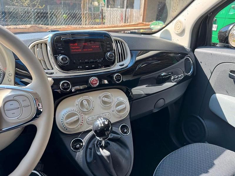 Gebraucht Fiat 500 69 PS (50 kW) 2017 Schwarz Kleinwagen