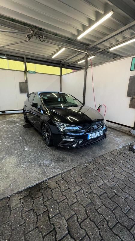 Gebraucht Seat Leon CUPRA 300 PS (220 kW) 2018 Schwarz Limousine