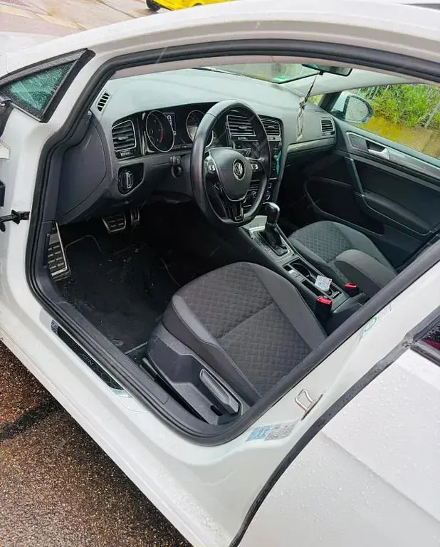 Gebraucht VW Golf Alltrack 150 PS (110 kW) 2019 Weiß Kombi