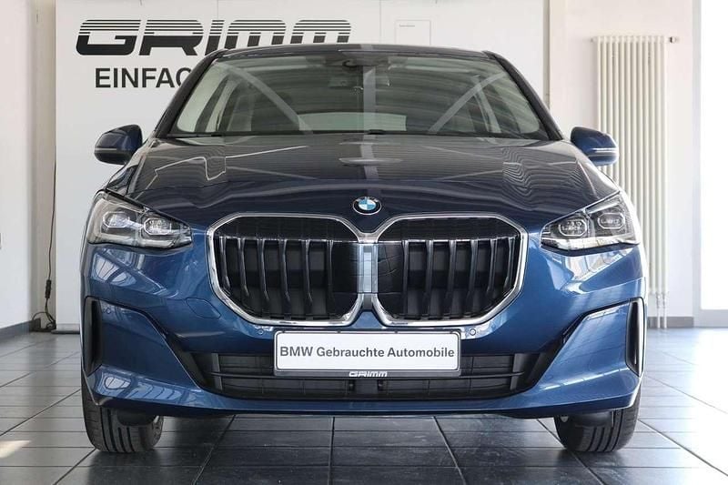 Gebraucht BMW 216 Active Tourer 122 PS (89 kW) 2024 Phytonicblau metallic Van / Kleinbus