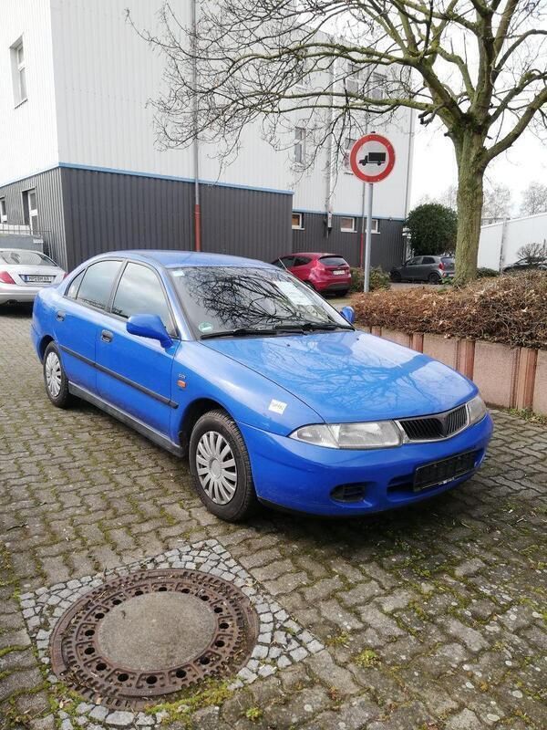 Gebraucht Mitsubishi Carisma 125 PS (91 kW) 1998 Kleinwagen