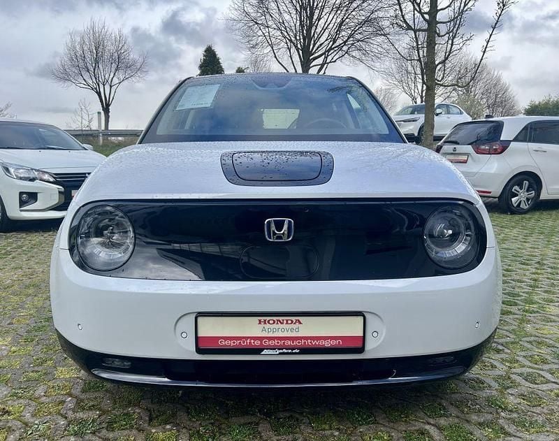 Gebraucht Honda e 100 kW (136 PS) 2022 Platinum white pearl Kleinwagen