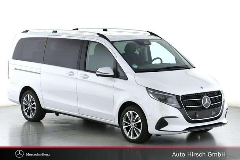 Gebraucht Mercedes V220 Style 163 PS (119 kW) 2024 Bergkristallweiß Van / Kleinbus