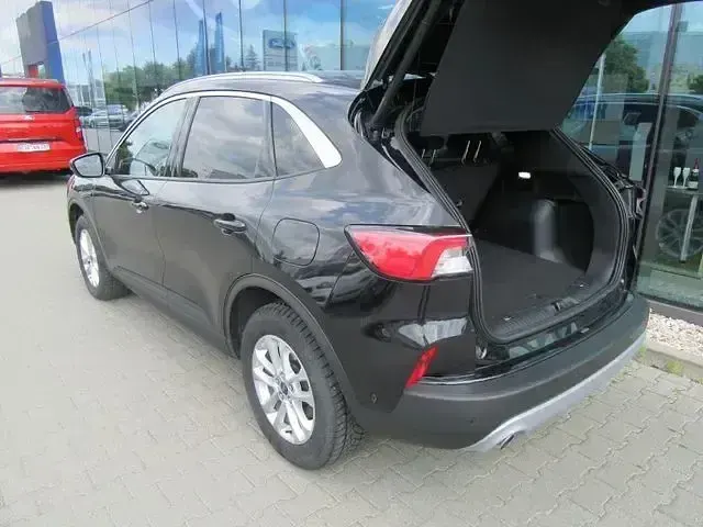 Gebraucht Ford Kuga Titanium 224 PS (164 kW) 2024 Agate black metallic SUV