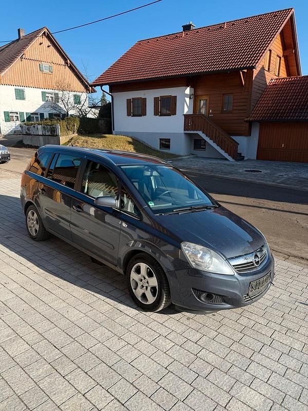 Blau Gebraucht 2008 Opel Zafira Van / Kleinbus | 3.500 € (Etwas zu teuer) - Bild 1/4