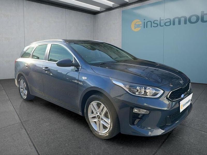 Second-hand Kia Ceed 140 CP (102 kW) 2020 Albastru Hatchback