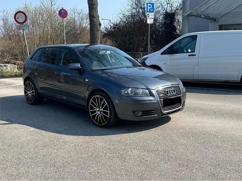 Gebraucht Audi A3 200 PS (147 kW) 2005 Grau Kleinwagen